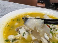 金汤酸菜鱼-聚丰园•湖鲜餐厅(阿红私房菜梅石路店)