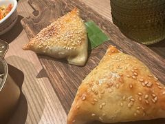 -耶里夏丽·丝路国际·新疆餐厅(浦东区东方路店)