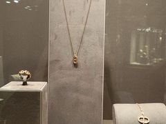 -HERMES(湖滨银泰in77店)