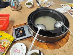 -濠轩阁特色生蚝火锅总店