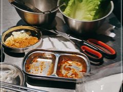 -哈哈碳都·牛肋条无限自助烤肉(台江万达店)