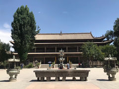 -冰沟丹霞旅游景区