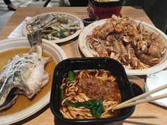 -盒马X会员店(王府井奥莱UP TOWN店)