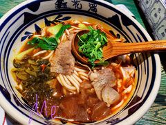 -鑫花溪牛肉米粉(东环大润发店)