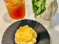 -潮一不贰·法式甜品·生日蛋糕·西式简餐(外滩店)