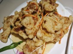 -老码头黑皮肘子锅包肉(赣水路店)