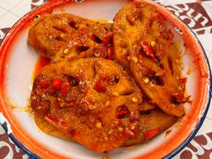 -老三样·旧食新味(绿地店)