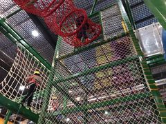 -超人空间竞技场·轰趴团建蹦床主题公园