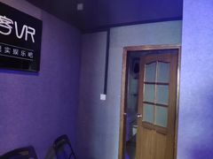 -VR 间客漫·PS电玩·虚拟现实包间游戏电竞(街道口店)