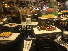 -OPEN開全日自助餐厅·西餐·海鲜(佛山希尔顿酒店)