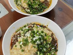 -杨大叔爱面子·四川小吃(岗头店)