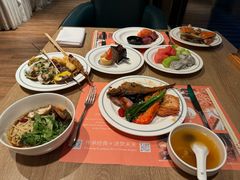 -咖啡苑自助餐厅·中国大饭店