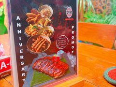 -Naughty Nuri’s Phuket