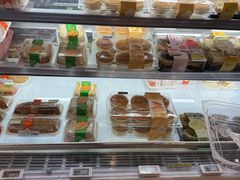 -盒马鲜生(丁香国际店)