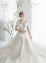 -MANLI BRIDAL婚纱