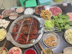 -洞亭火锅(防空洞总店)