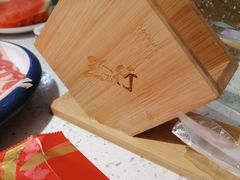 -三人行骨头王火锅(长寿店)