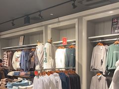 -Abercrombie&Fitch(德基广场店)