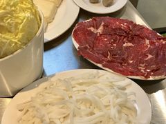 -胡须佬鸡煲四季火锅店(石厦西村直营店)