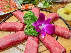 -青瓦餐厅·生鱼片·韩园烤肉(西塔店)