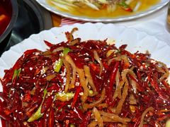 -二钳洞庭虾蟹·江湖菜(成都鹭岛店)