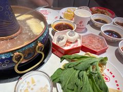 -董记老清泉·鲜切涮羊肉(窑岭店)