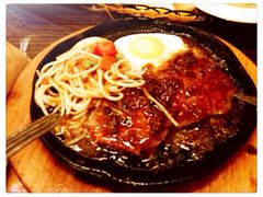 豪客来牛排(湖墅南路店)-豪客来牛排(中央花苑店)