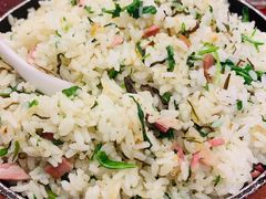 咸肉菜饭-侬佳蒸菜馆(听潮店)