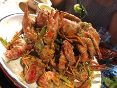 -虾弄弄海派小龙虾·牛羊蝎子火锅