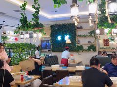 大堂-拿渡·水煮鱼麻辣香锅(王府井奥莱·香江小镇店)
