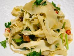 炝拌笋衣-新疆巴州金丝特餐厅(大钟寺店)