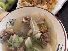 -撒拉人家.酸菜牦牛肉火锅