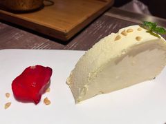 恋爱中的古丽-那时新疆·车师(大宁音乐广场店)