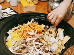 -菌乡缘·野生菌蒸汽鱼火锅(江边夜市店)
