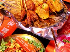 -何师烧烤Pro ·江湖川菜·小龙虾·精酿(太古里旗舰店)