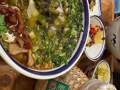 -云阿蛮云南生烫牛肉米线(奉贤路店)