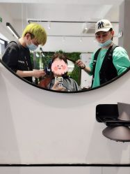 -卓梵美发·精品Salon