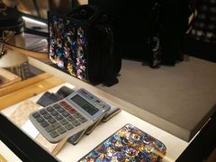 -COACH蔻驰(银泰店)