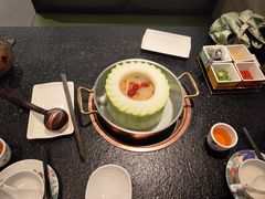 -得意咚瓜·顺德鱼生·冬瓜火锅(深圳首店)