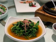 清炒豆苗-申粤轩酒楼·三十年粤菜经典(丁香花园店)