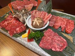 -炼火烤肉店