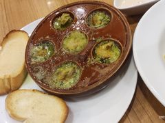 蒜香蜗牛配面包-萨莉亚意式餐厅(深圳北站店)