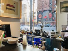 大堂-今日艺术汇书店
