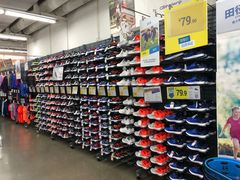 -迪卡侬(南二环店)