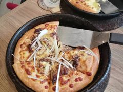 -必胜客(新中纬店)