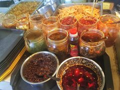 -红鼻子桂林米粉(金唐新光界店)