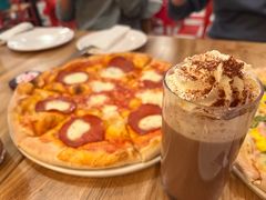 -城市大道红炉披萨烘焙坊