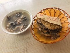 -洪峰浩老北京烧饼夹肉(角门路店)