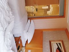 -维也纳酒店(成都春熙路李家沱地铁站店)