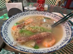 -霆记海鲜·只为这碗面(滨江店)